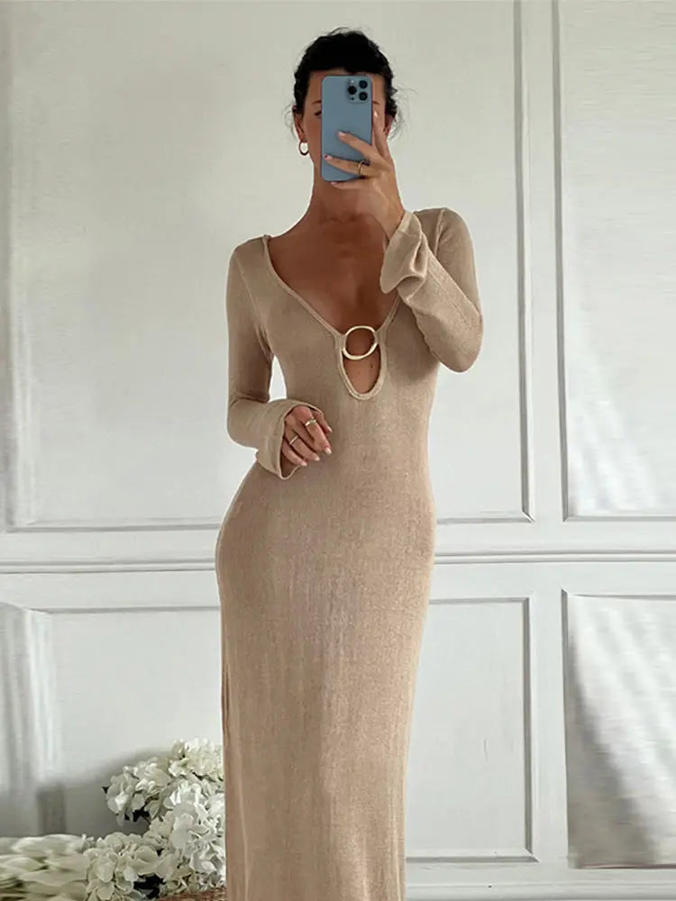 Deep V Neck Long Sleeve Backless Knitted Maxi Dress