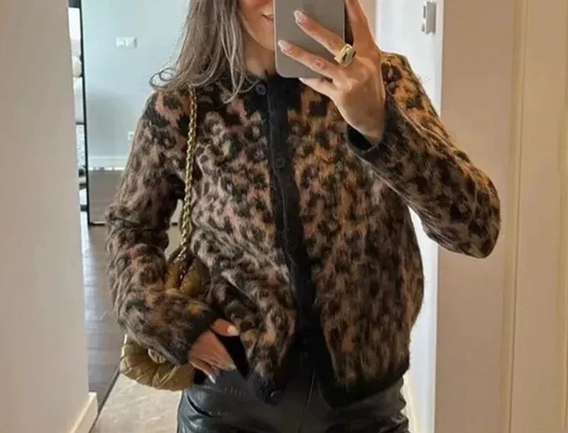 Retro Leopard Knitted Cardigan