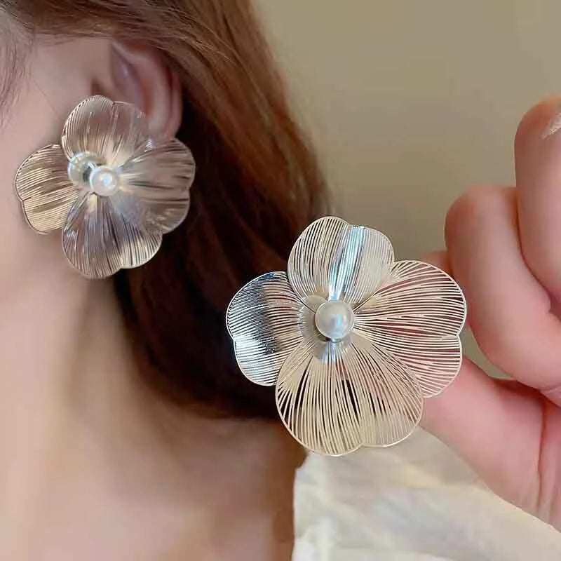 Vintage Flower Earrings