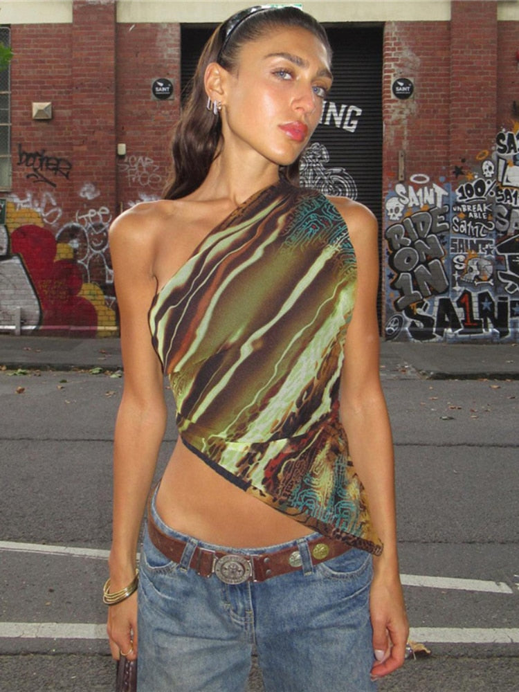 7Abstract Print Asymmetric One Shoulder Crop Top