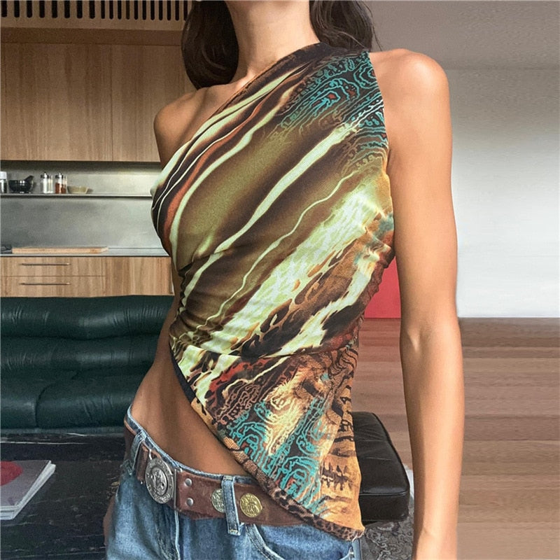 7Abstract Print Asymmetric One Shoulder Crop Top