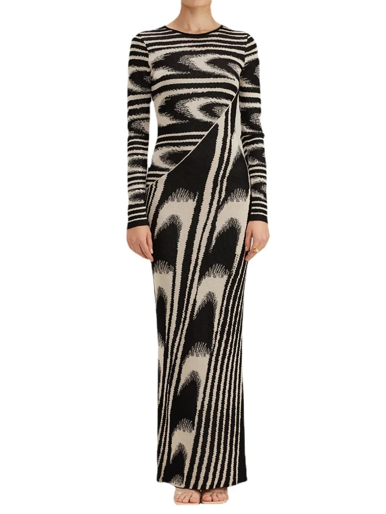 Abstract Long Sleeve Knitted Maxi Dress